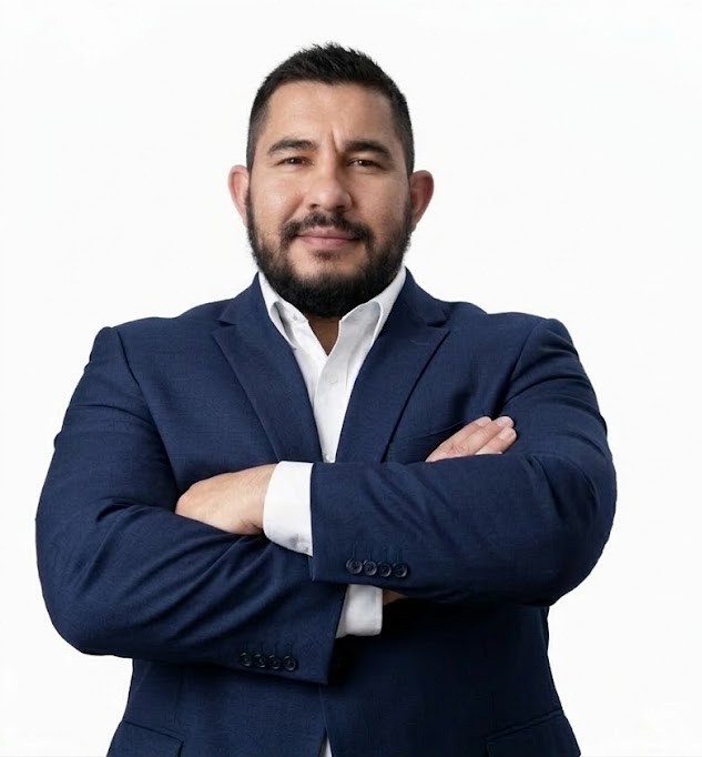 Reyes Sepulveda Headshot